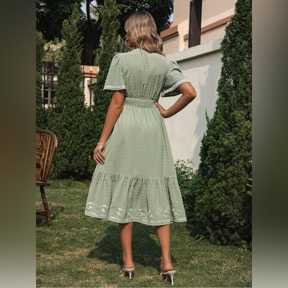 Simplee Women's Casual Floral Chiffon Midi Dress V Neck Empire Waist - Picture 4 of 9